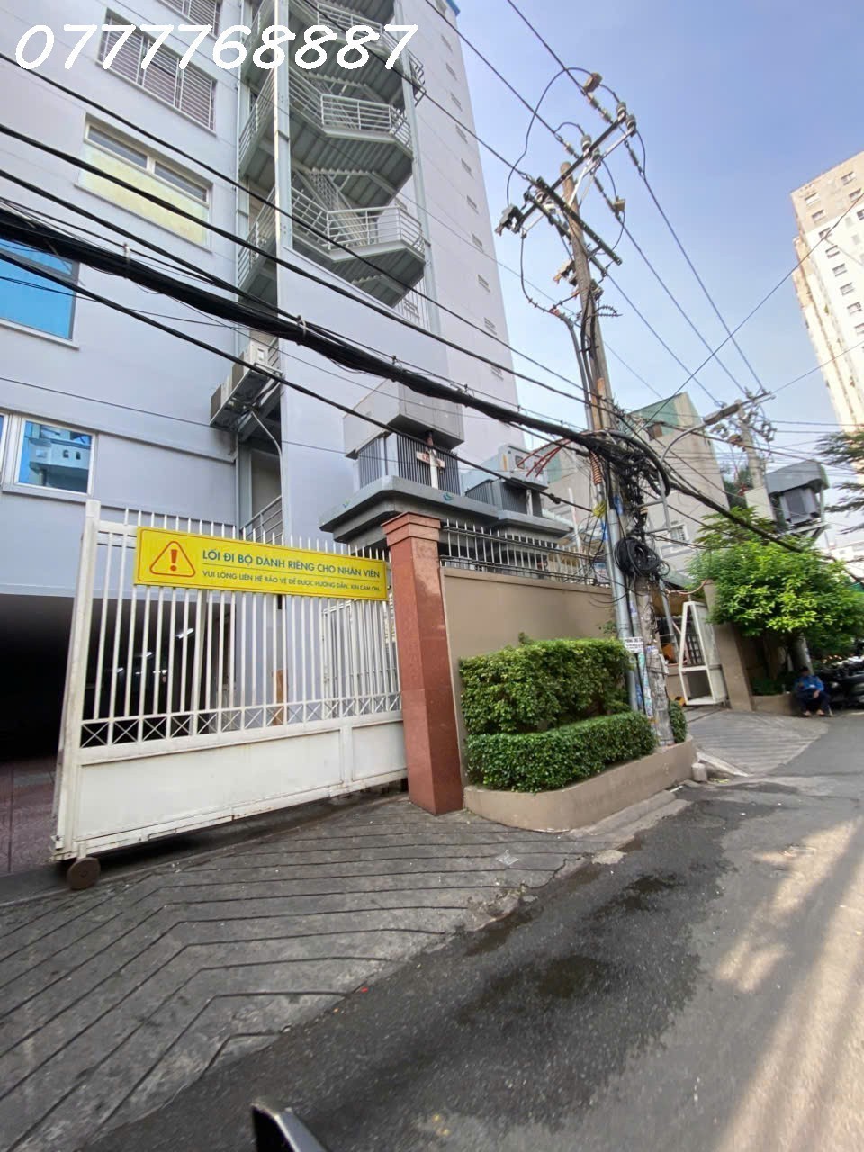 Siêu phẩm xây Hầm 6 tầng CHDV sát cổng ĐH Hutech, Nguyễn Gia trí D2 Bình Thạnh 2