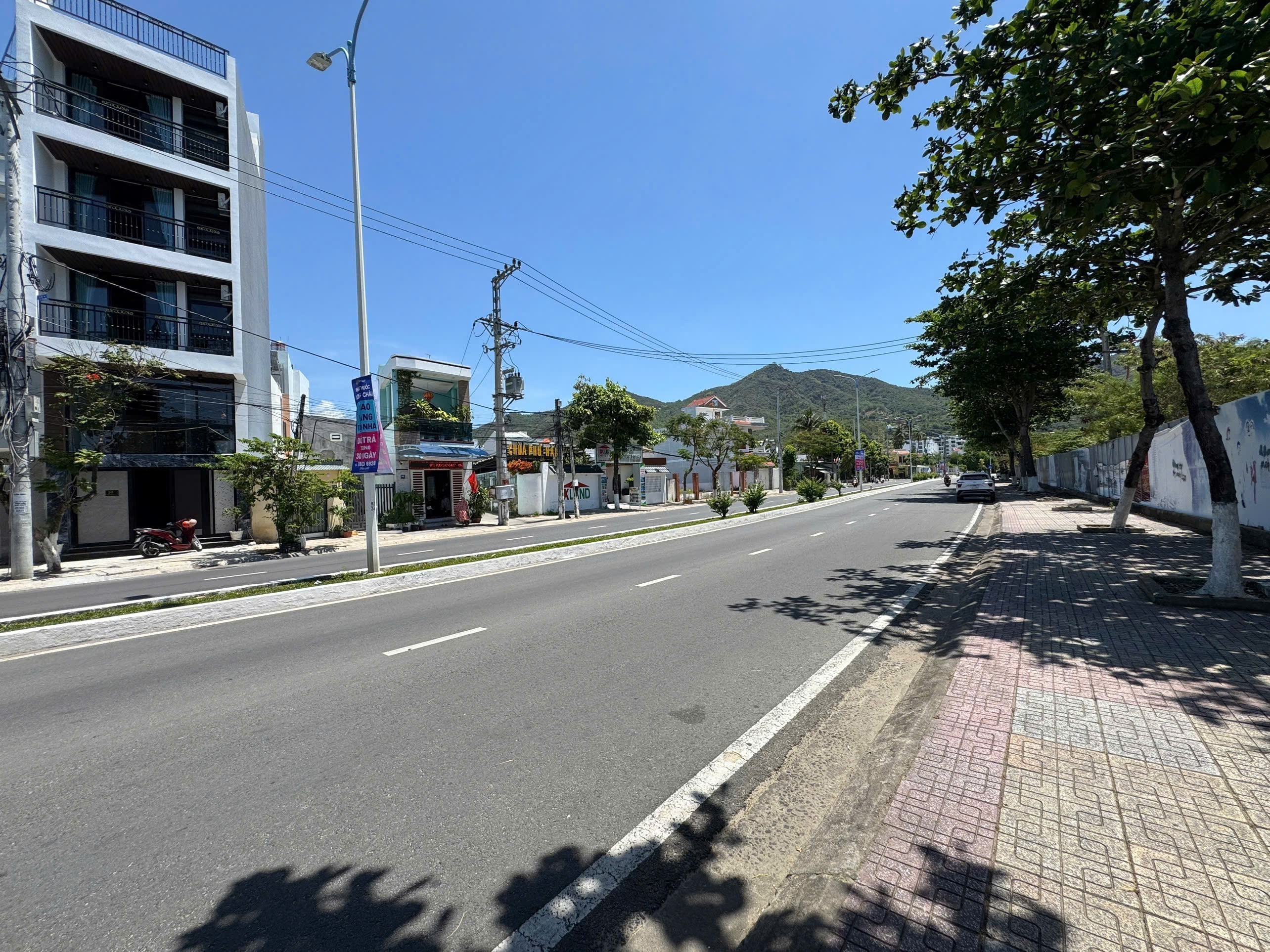 TÒA CĂN HỘ VIEW BIỂN MẶT TIỀN ĐƯỜNG PHẠM VĂN ĐỒNG, GIÁ CHỈ 13 TỶ 9