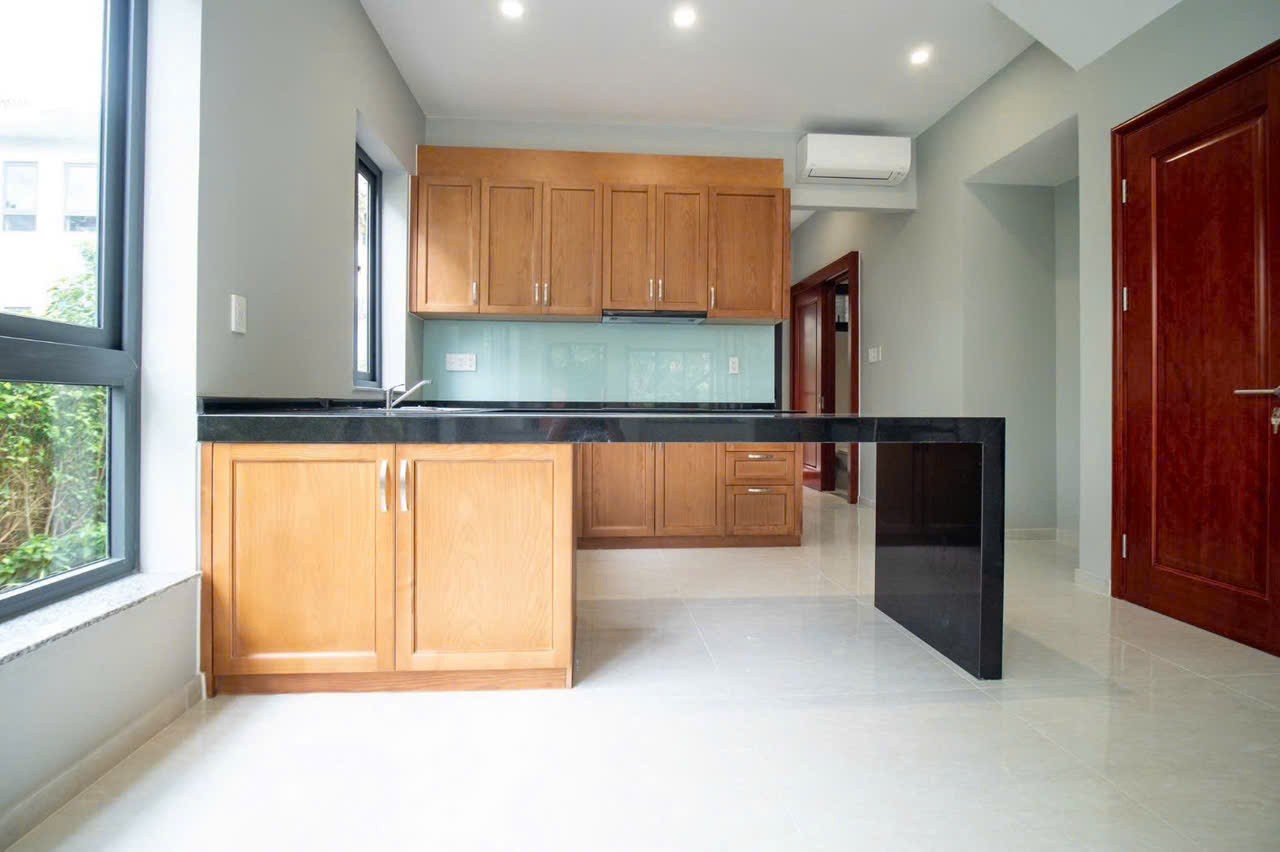 Cho thuê Biệt thự Phường Tăng Nhơn Phú A, Quận 9, Diện tích 240m², Giá 036 Triệu/tháng 10