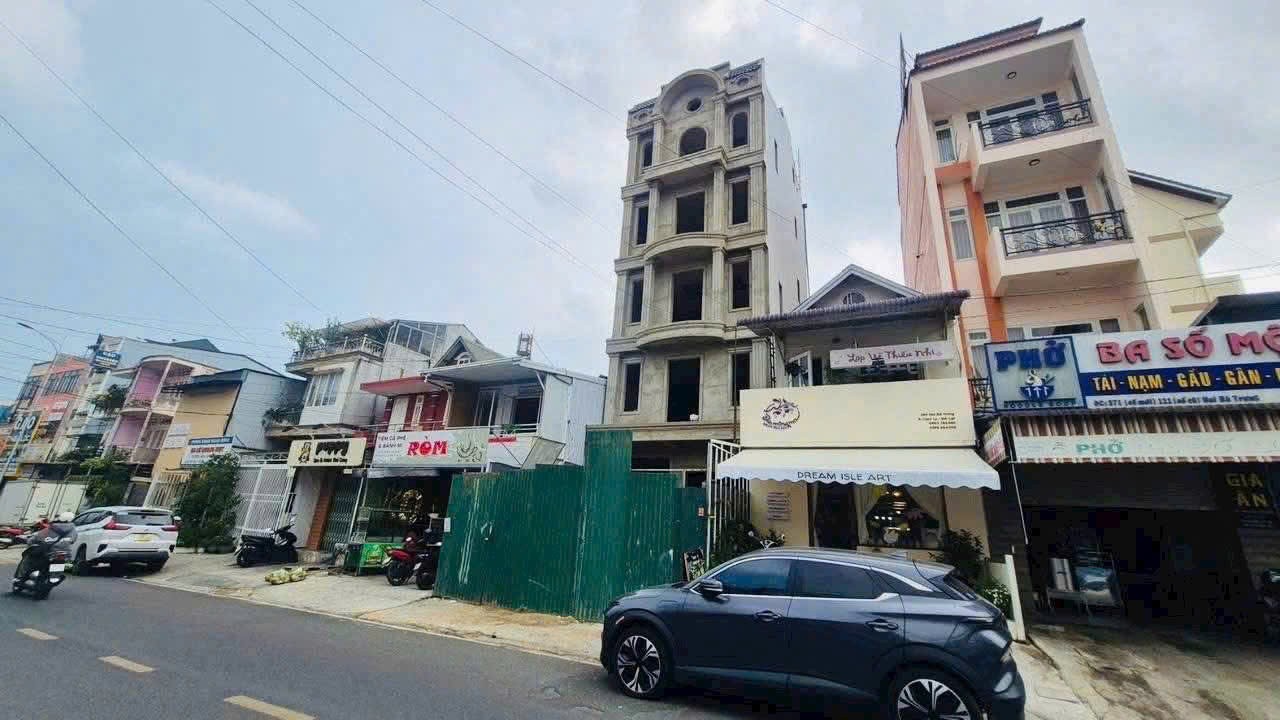 Chính Chủ cần bán nhanh nhà 6 tầng, mặt tiền đường lớn, kinh doanh khách sạn 5