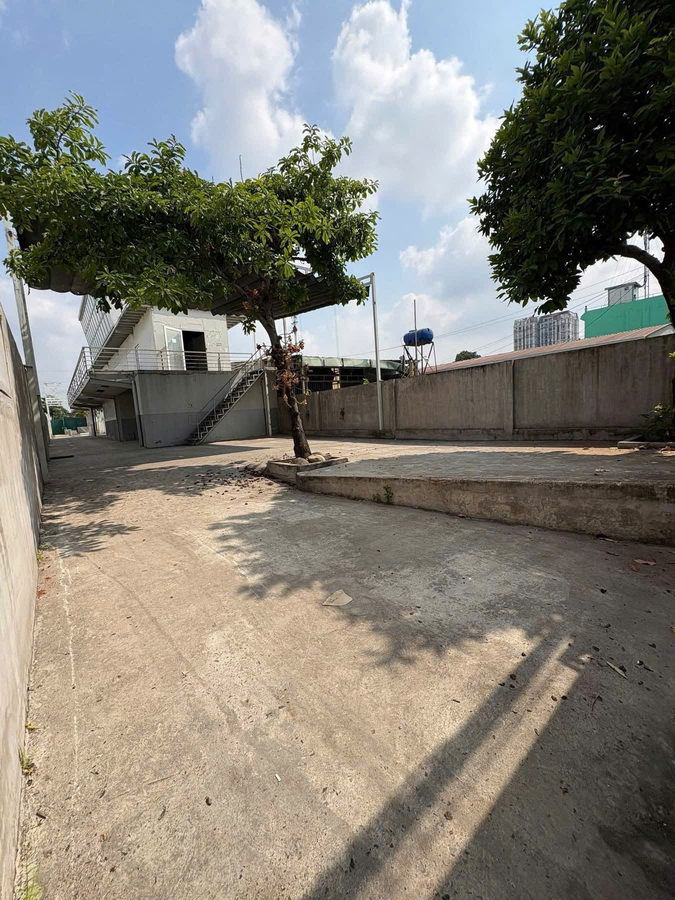 Cho thuê Cửa hàng - Kiot - Mặt bằng Thủ Đức, Hồ Chí Minh, Diện tích 714m², Giá 55 Triệu/tháng