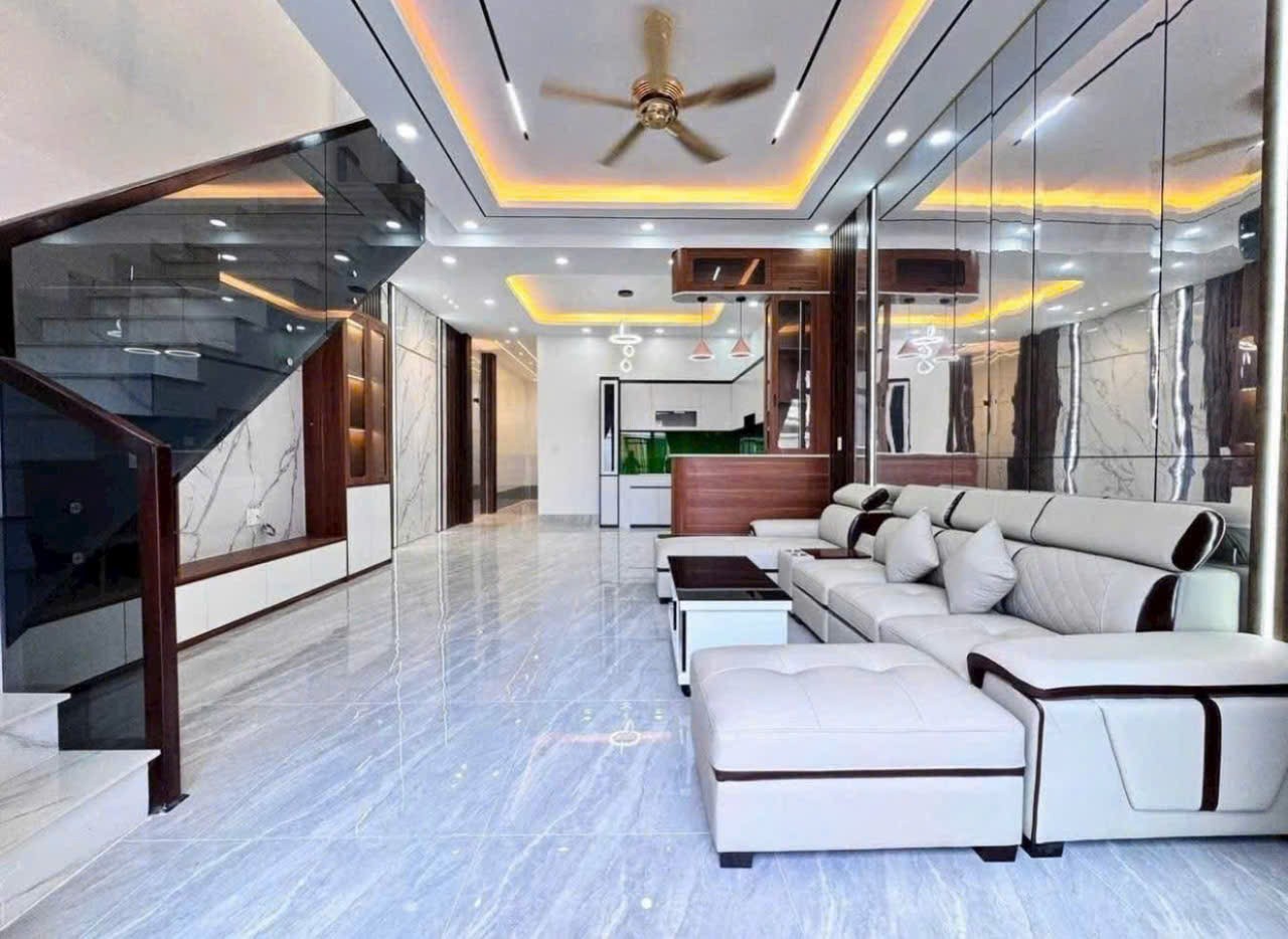 Bán nhà mới xây thiết kế hiện đại dt 120m2 1 lầu ,3pn,2wc, sân oto , đã hoàn công giá 3,05 tỷ 2