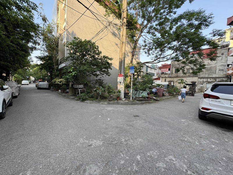 Bán Đất Việt Hưng 73,7m2: Lô Góc Tiềm Năng, Gần CT9 & Chợ Diêm Gỗ, Sổ Đỏ Sẵn Sàng 3