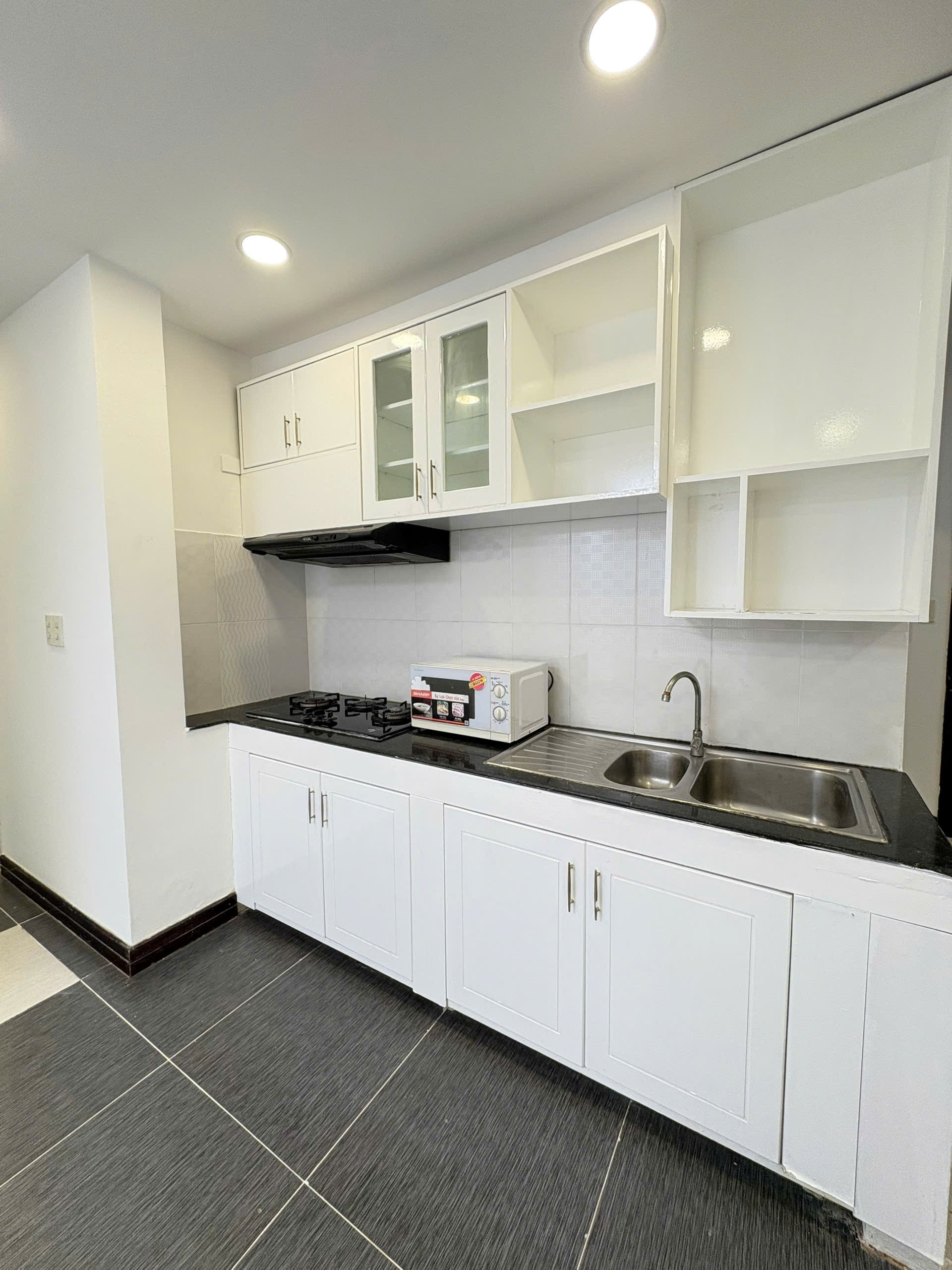 Cho thuê Căn hộ chung cư Phường Phú Mỹ, Quận 7, Diện tích 85m², Giá Thương lượng 2