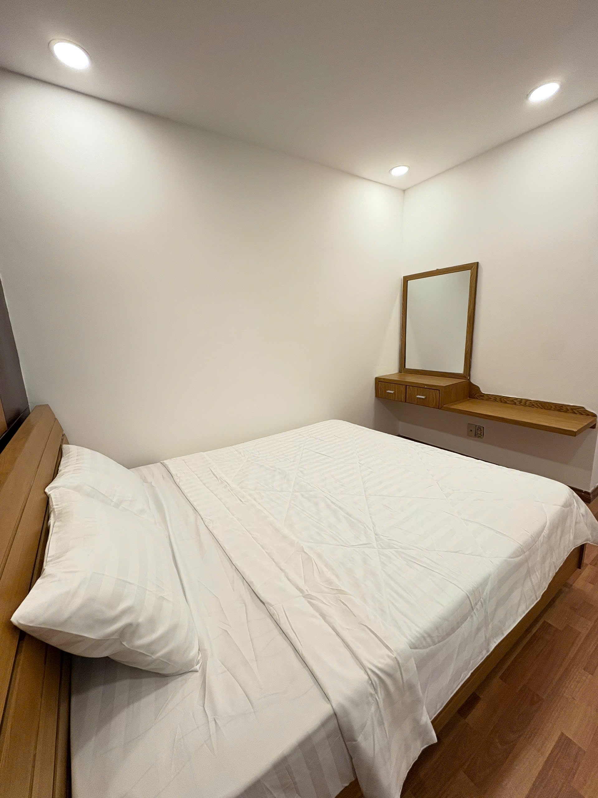 Cho thuê Căn hộ chung cư Phường Phú Mỹ, Quận 7, Diện tích 85m², Giá Thương lượng 6