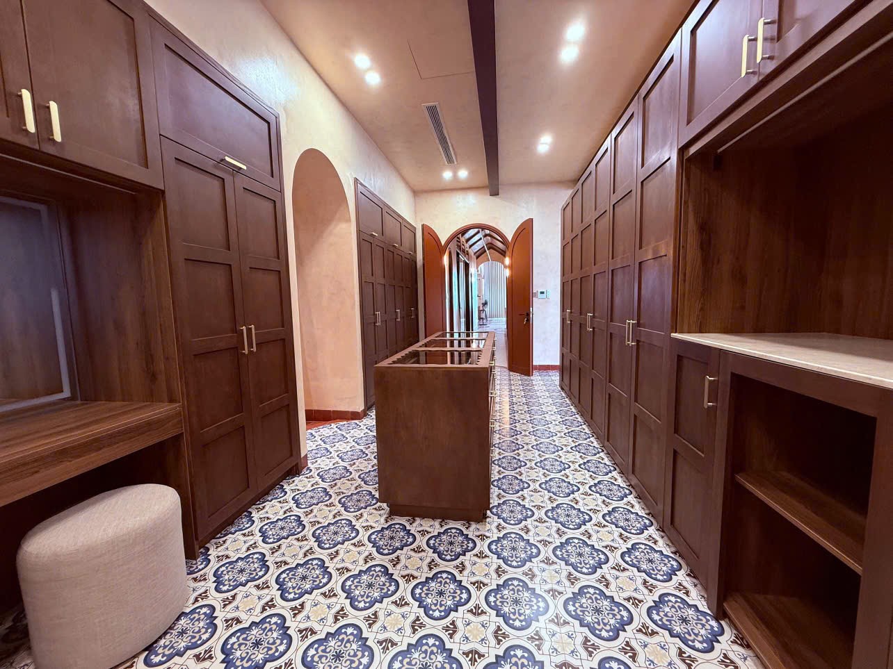 Cho thuê Căn hộ chung cư Quận 7, Hồ Chí Minh, Diện tích 217m², Giá 070 Triệu/tháng 5