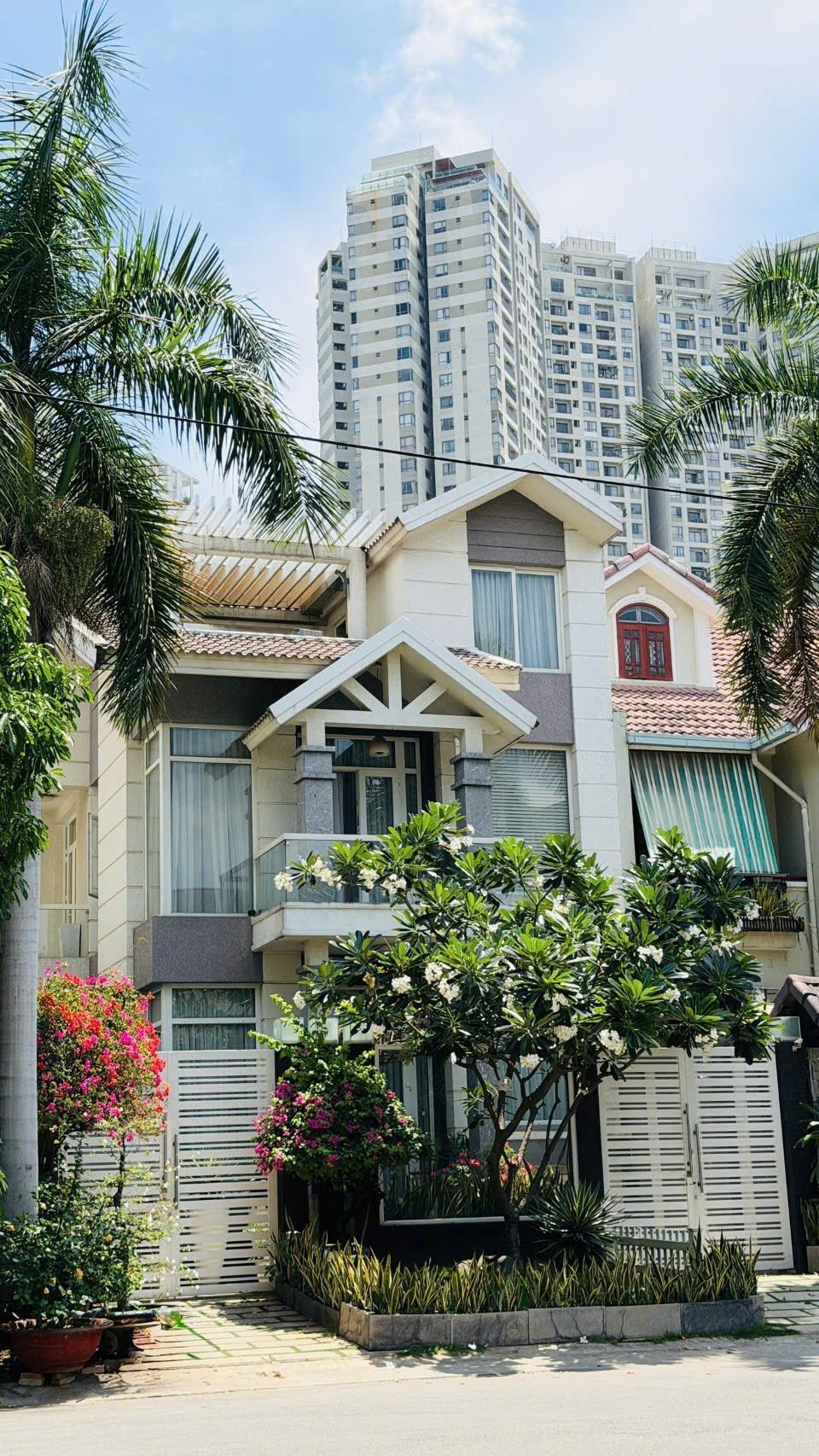 Cần bán Biệt thự Phường An Phú, Quận 2, Diện tích 200m², Giá 75 Tỷ 3
