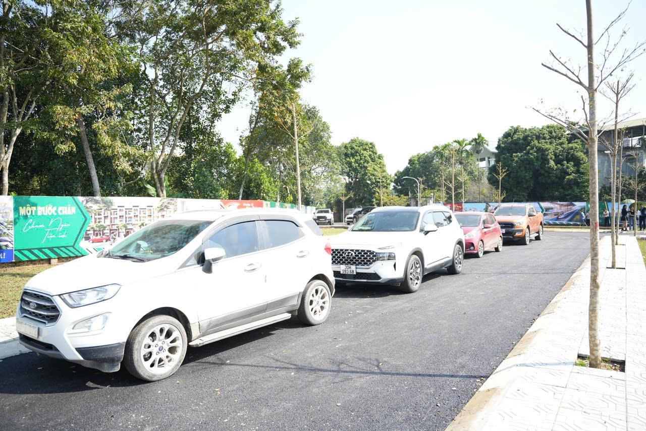 HIẾM! LÔ SIÊU PHẨM VAI RÉO PHÚ CÁT MẶT TRỤC CHÍNH 100M NHỈNH 3 TỶ ĐÓN SÓNG Q21 METRO 05 2