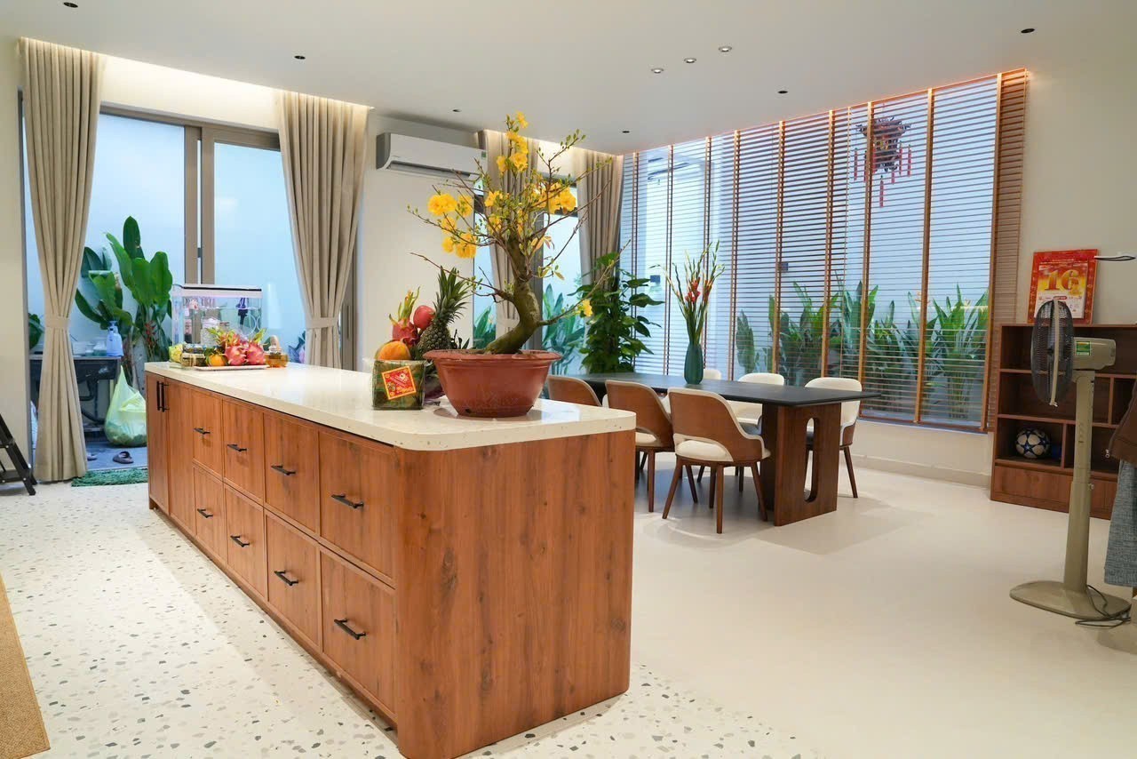 Cần bán Nhà mặt tiền Phường Phú Thuận, Quận 7, Diện tích 157m², Giá 18.5 Tỷ 2