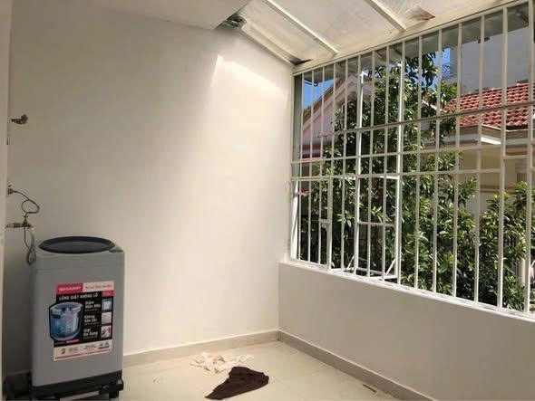 CHO THUÊ NHÀ 4 PHÒNG KHU GOLDEN HILLS P4 TP ĐÀ LẠT 14TR/THÁNG 5