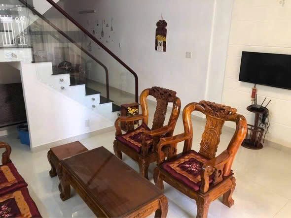 CHO THUÊ NHÀ 4 PHÒNG KHU GOLDEN HILLS P4 TP ĐÀ LẠT 14TR/THÁNG 3