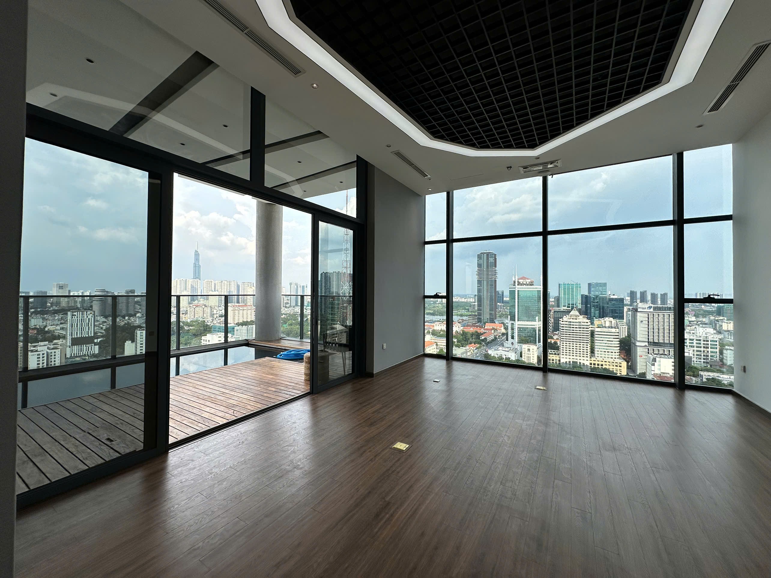 Cho thuê Căn hộ chung cư Quận 1, Hồ Chí Minh, Diện tích 300m², Giá 200 Triệu/tháng 2