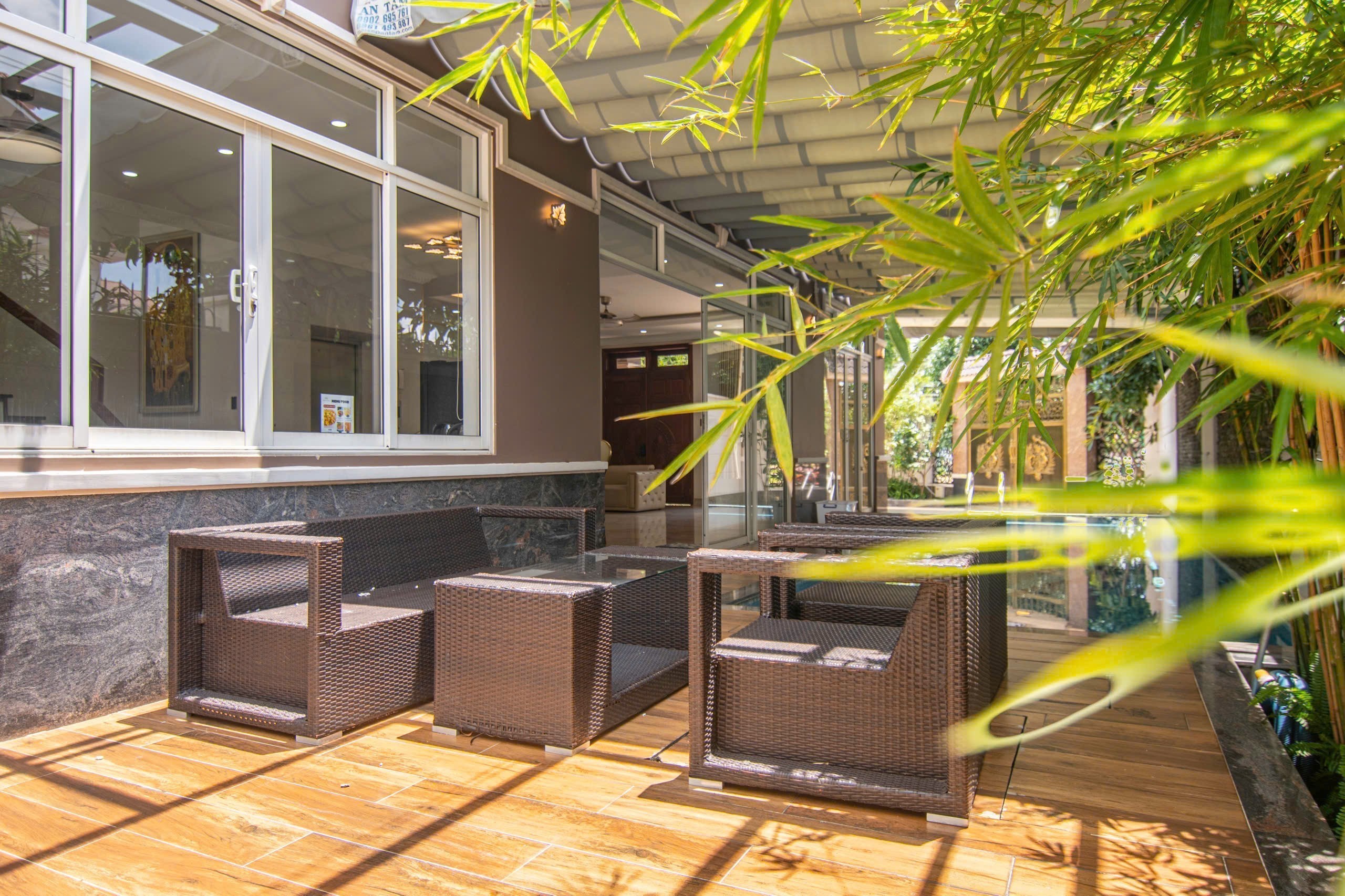 Cho thuê Biệt thự Quận 9, Hồ Chí Minh, Diện tích 350m², Giá Thương lượng 5