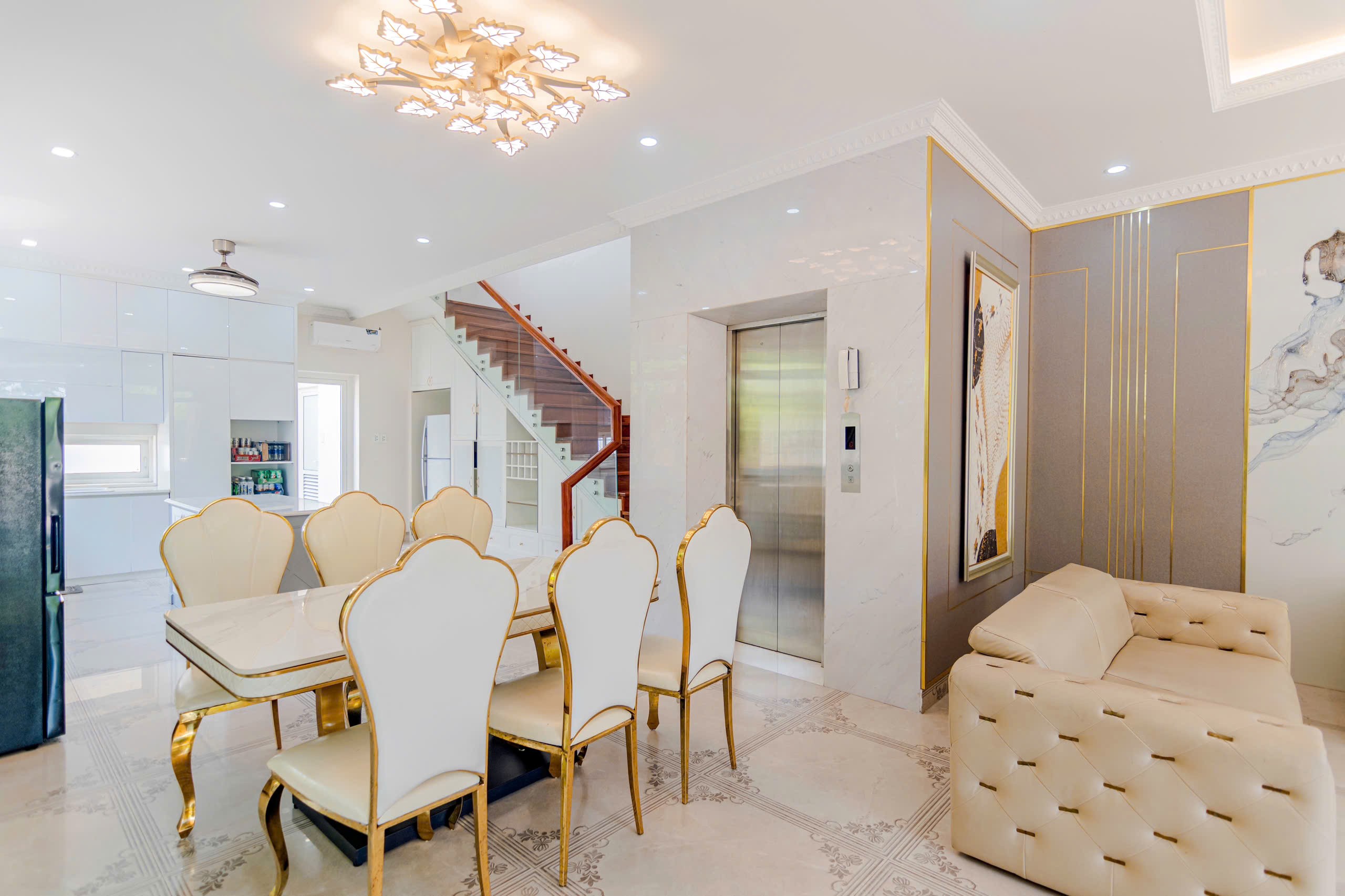 Cho thuê Biệt thự Quận 9, Hồ Chí Minh, Diện tích 350m², Giá Thương lượng 8