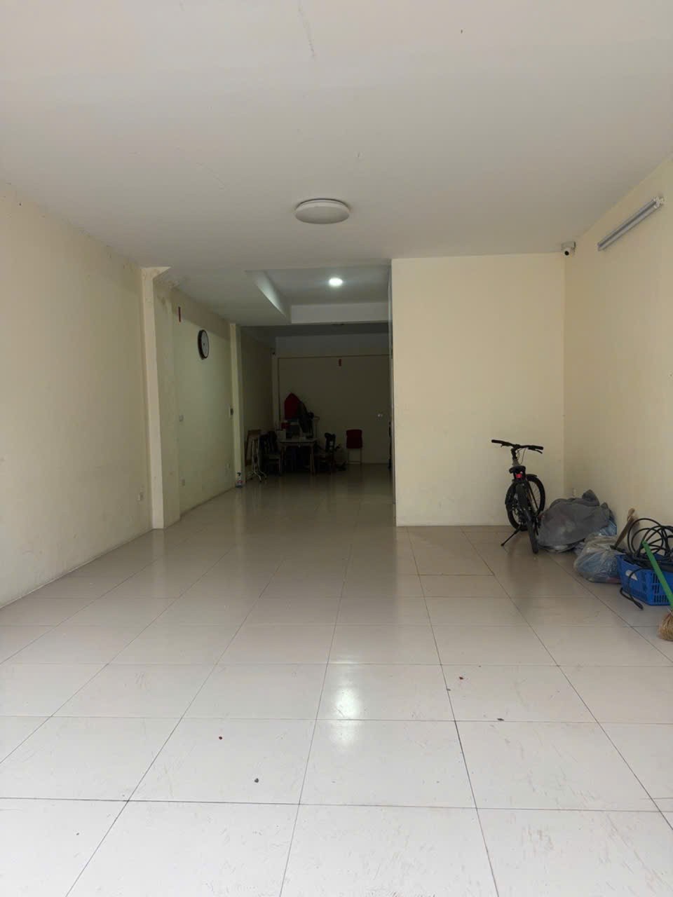 75M² – 6 TẦNG – GARA Ô TÔ - THANG MÁY – FULL NỘI THẤT, CHUNG TÂM THẠCH BÀN .. CĂN NHÀ KHIẾN 3