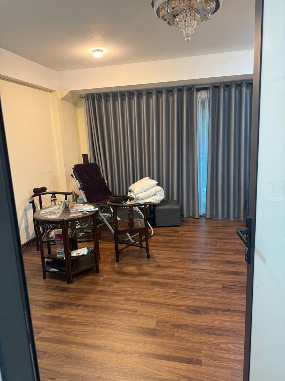 75M² – 6 TẦNG – GARA Ô TÔ - THANG MÁY – FULL NỘI THẤT, CHUNG TÂM THẠCH BÀN .. CĂN NHÀ KHIẾN 4