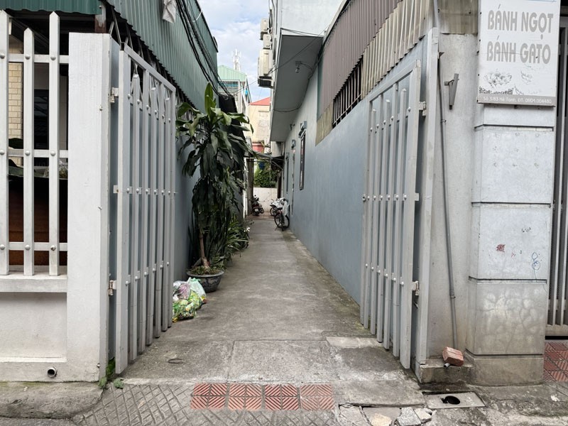 Bán Đất Kẻ Tạnh Giang Biên 40m2 Vuông Vắn - Cách 20m Ra Đường Ô Tô Tránh 4