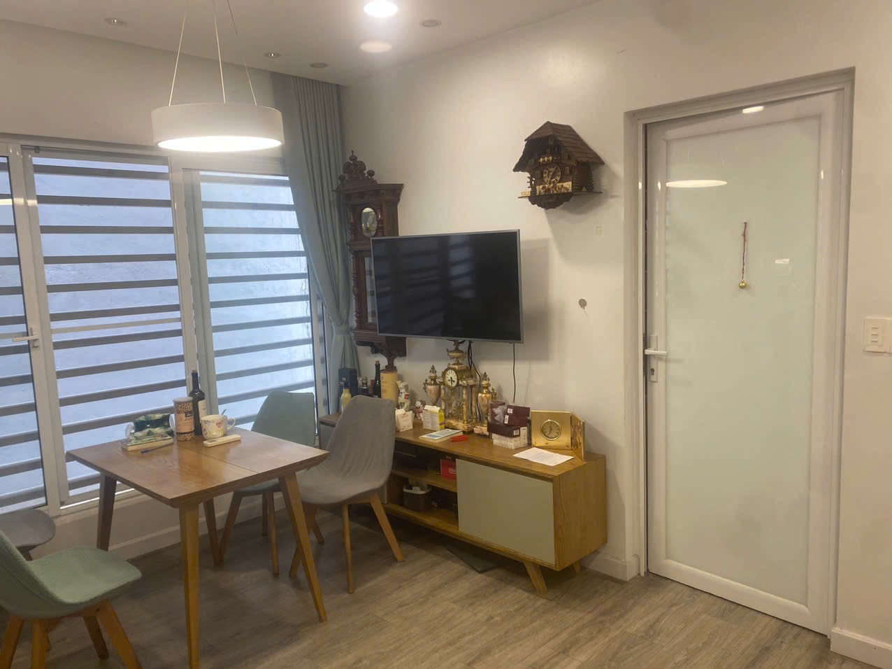 Cho thuê Căn hộ dịch vụ 2N,1K siêu rộng Full đồ tại Ngõ 118 Đào Tấn, Ba Đình. Chỉ 10tr 13