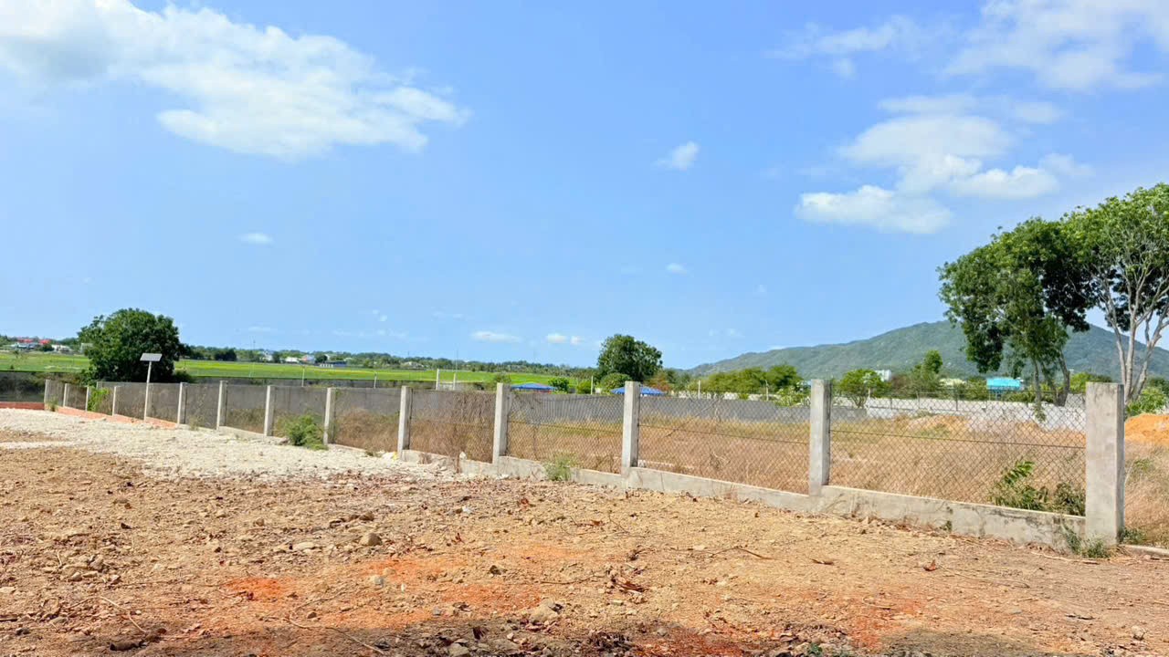 Cần bán Đất đường Tỉnh lộ 44A, Xã Long Mỹ, Diện tích 580m², Giá Thương lượng 6