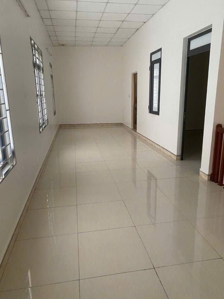 Bán nhà lô góc 104m, xây 2 tầng, full thổ cư, sẵn vào ở, thôn Yên Vinh- Thanh Lâm- Mê Linh 4