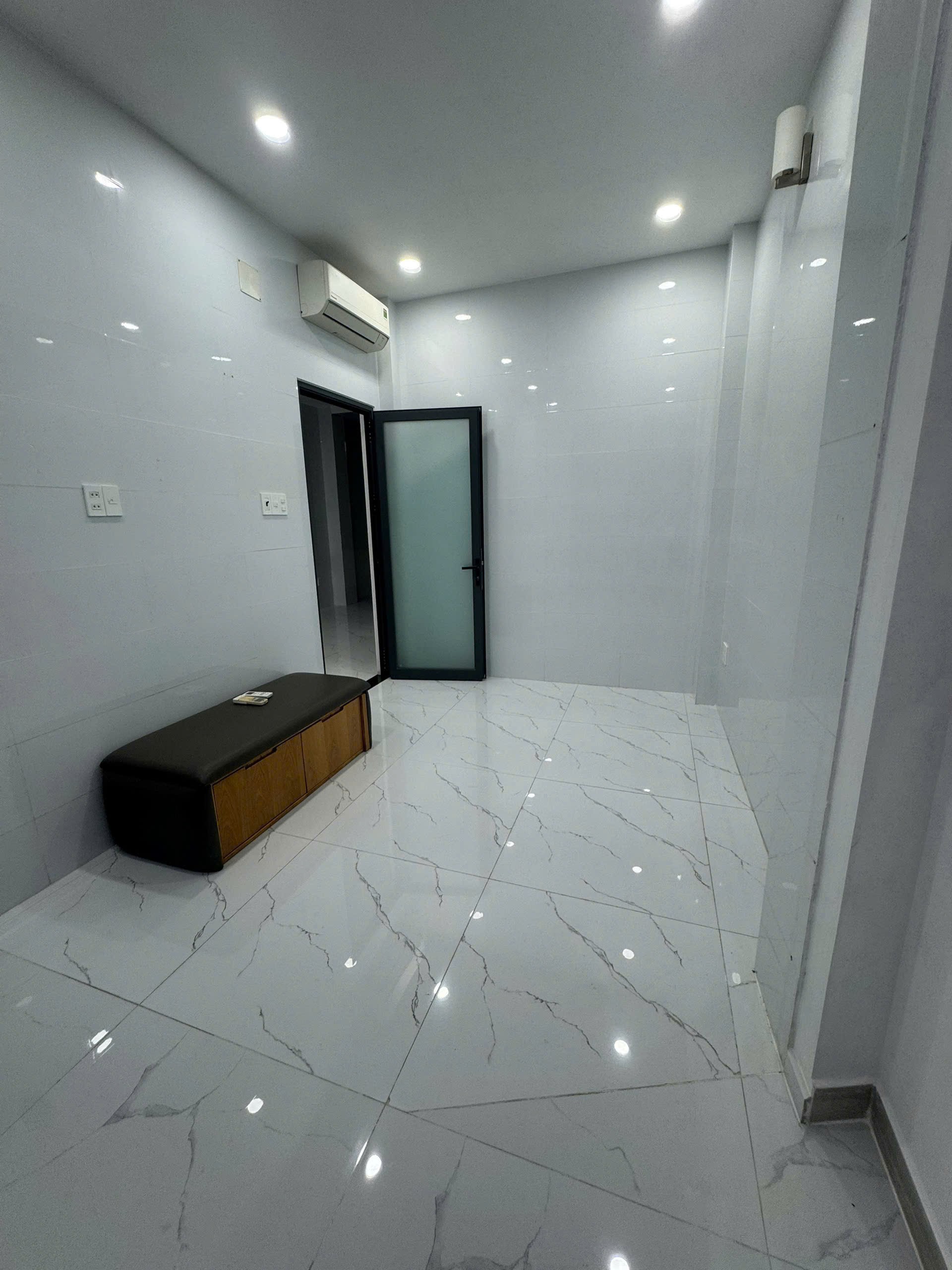 Cho thuê Nhà mặt tiền Phường Phước Long A, Quận 9, Diện tích 66m², Giá 40 Triệu/tháng 11