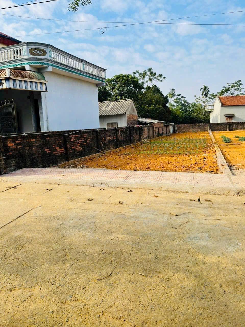 Cần tiền bán lô đất đẹp Miễu, Tiễn Xuân giá rẻ 83m nhỉnh 3tỷ đường 3 ôtô thông rộng các phía 3