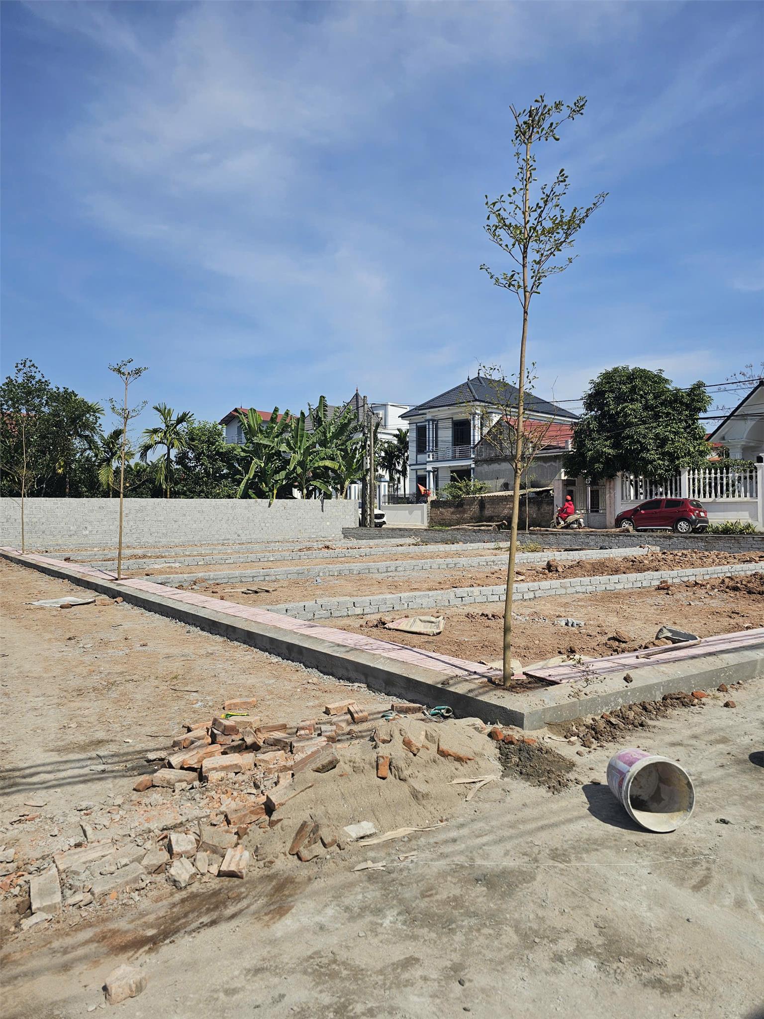 CẦN BÁN LÔ ĐẤT BÃI DÀI 95M² NHỈNH 4TỶ SÁT XANH VILLAS, METRO 05 XÂY Ở, KINH DOANH ĐỀU ĐỈNH 2