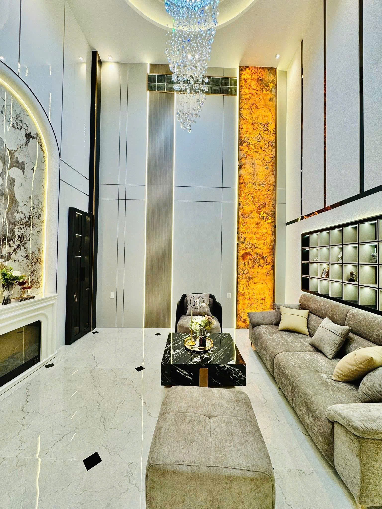 Cần bán Nhà mặt tiền Gò Vấp, Hồ Chí Minh, Diện tích 60m², Giá 010.9 Tỷ 5