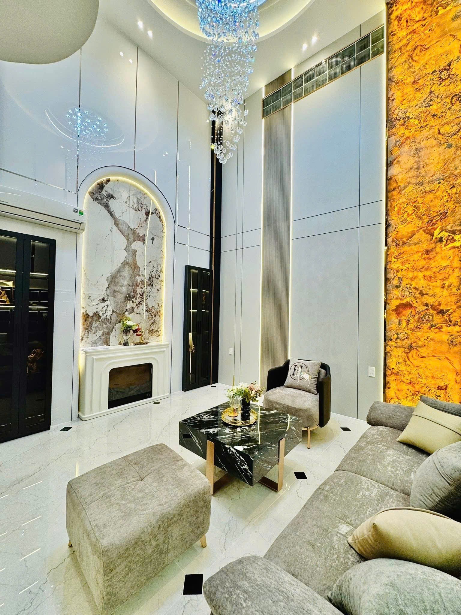 Cần bán Nhà mặt tiền Gò Vấp, Hồ Chí Minh, Diện tích 60m², Giá 010.9 Tỷ 10