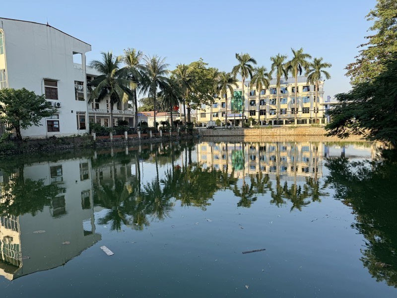 Bán đất đường Đức Giang, Việt Hưng: 51,2m2, mặt tiền rộng 5,2m, view hồ cực thoáng, ô tô đỗ cửa 4