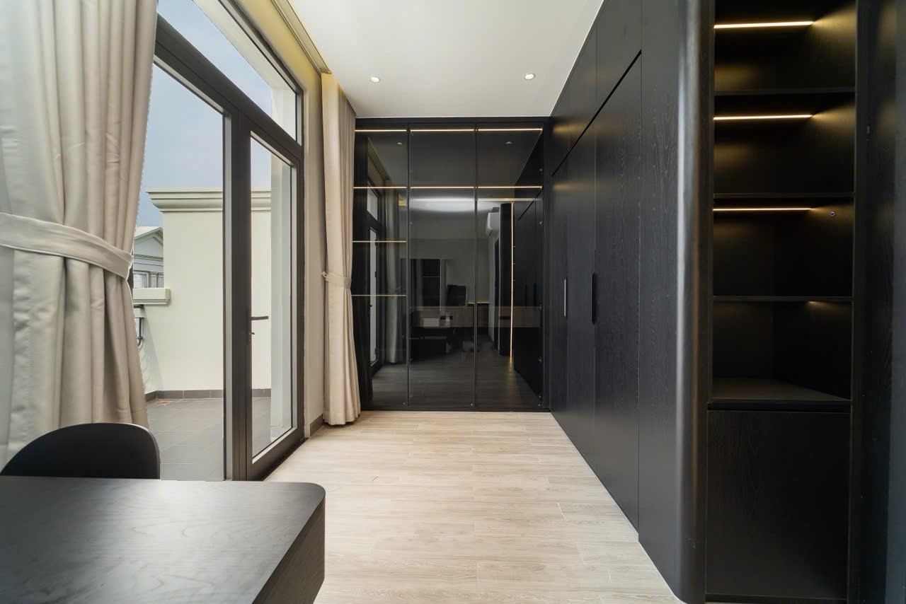 Cho thuê Nhà mặt tiền Phường Long Bình, Quận 9, Diện tích 100m², Giá 100 Triệu/tháng 14
