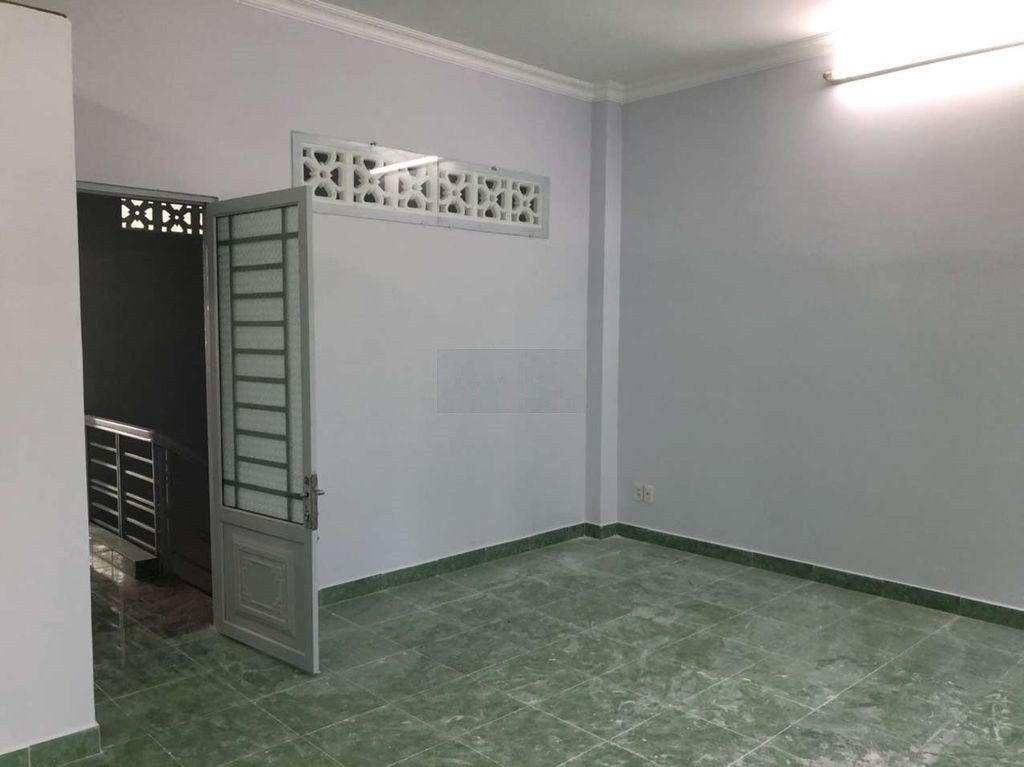 Cần bán nhà hẻm 842 Huỳnh Tấn Phát, Phường Phú Thuận, Diện tích 77m², Giá 5.2 Tỷ 2