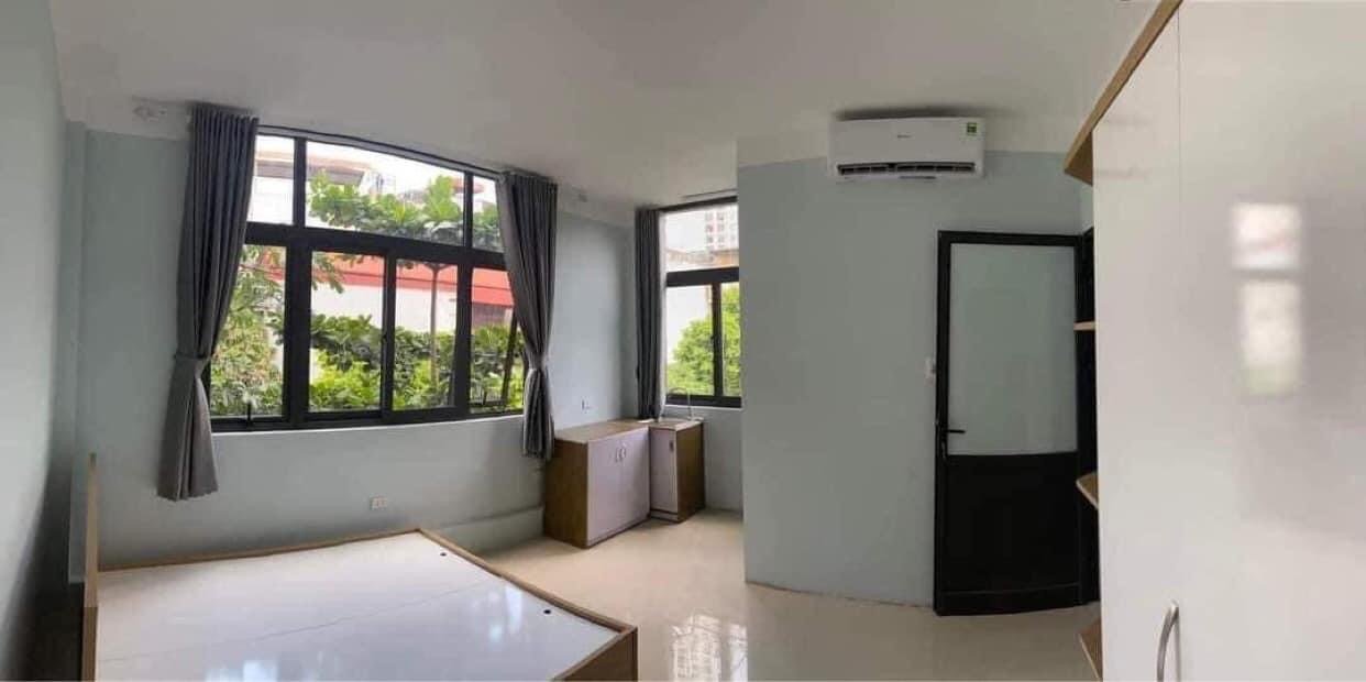 Bán nhà ngõ 109 Quan Nhân,lô góc,2 mặt thoáng,view Royalcity,40m2,5T,mt:4,2m