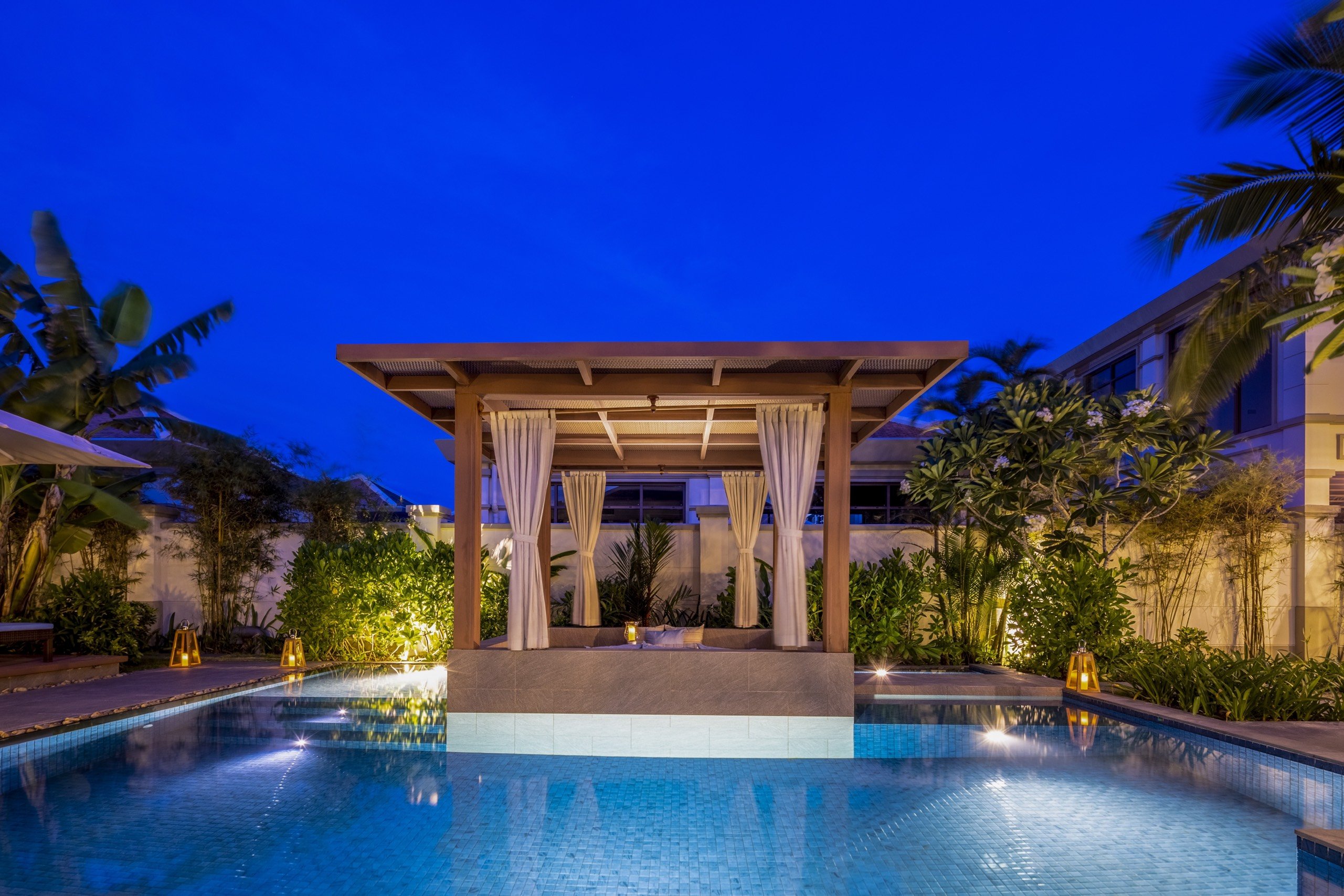Chỉ 32 tỷ sở hữu ngay căn biệt thự biển 2 phòng ngủ tại bãi biển đẹp nhất dự án Fusion Resort & Villas Đà Nẵng - Lh Hương 0903407925 2