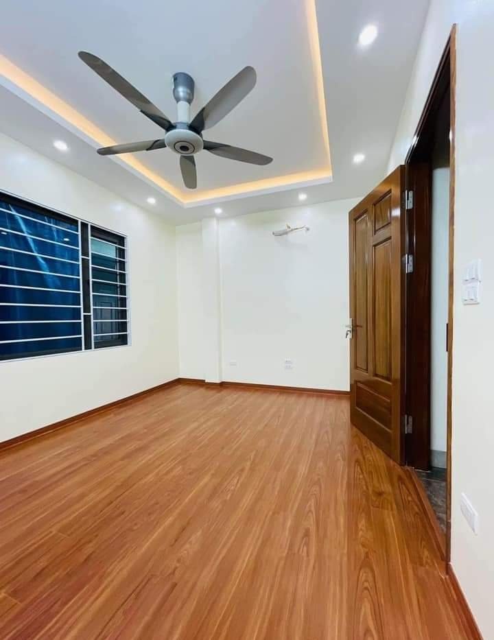 Cần bán Nhà ở, nhà cấp 4, nhà hẻm đường Cầu Giấy, Phường Quan Hoa, Diện tích 42m², Giá 5.2 Tỷ 3