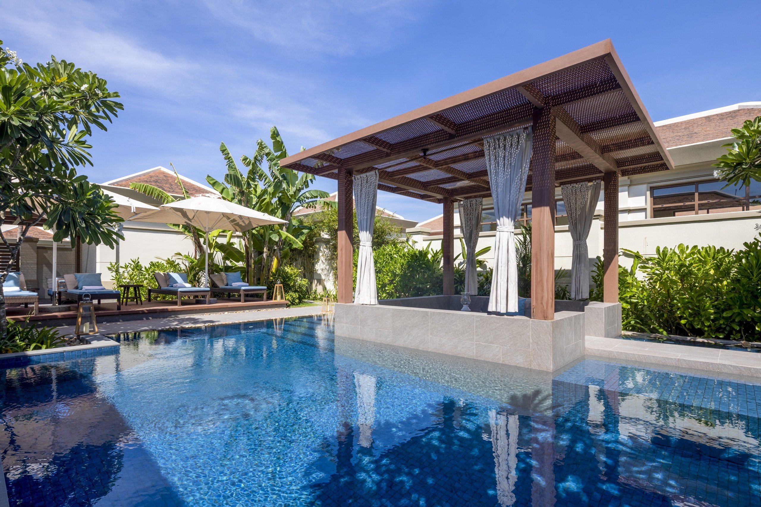 Chỉ 32 tỷ sở hữu ngay căn biệt thự biển 2 phòng ngủ tại bãi biển đẹp nhất dự án Fusion Resort & Villas Đà Nẵng - Lh Hương 0903407925 6