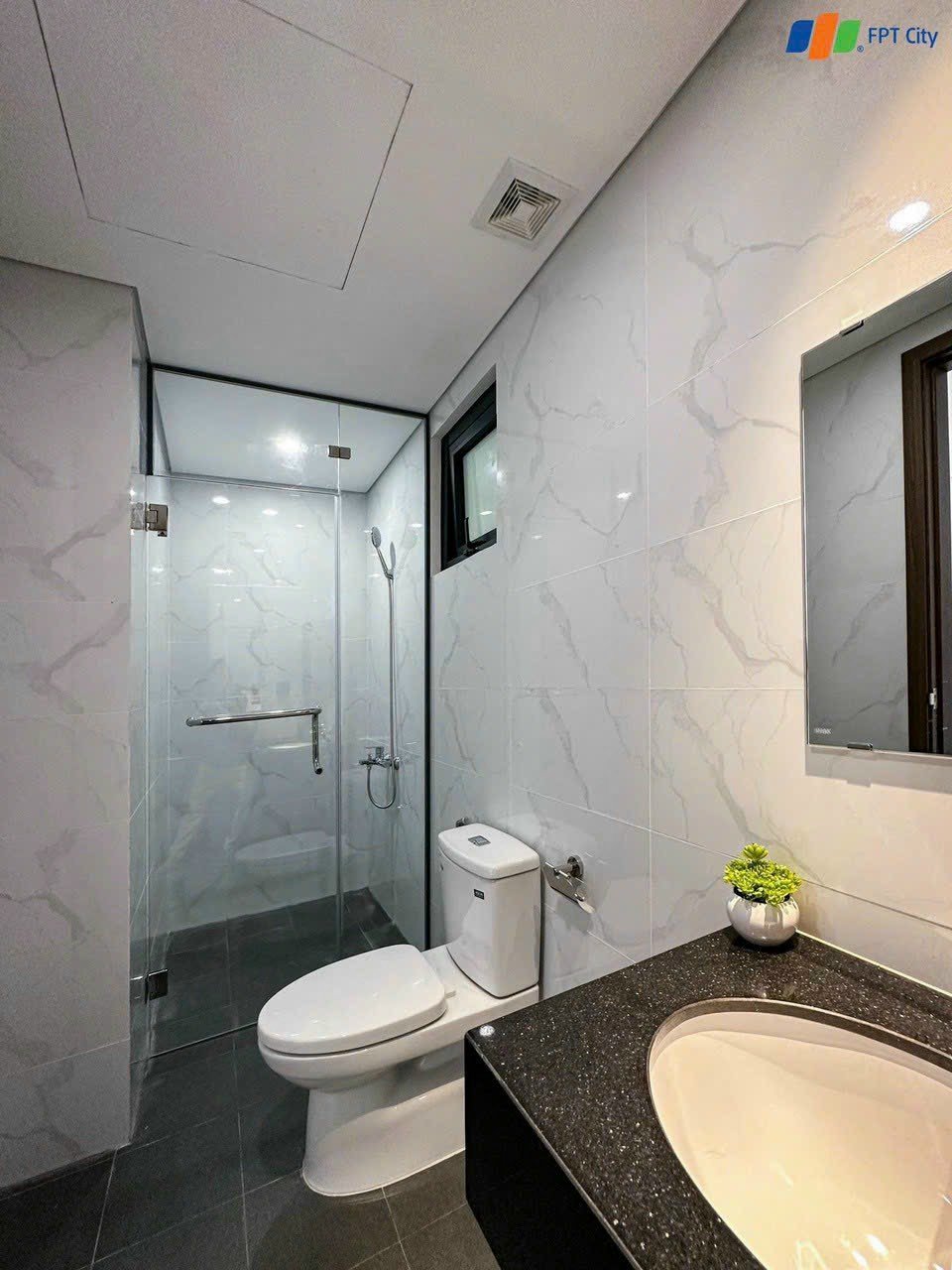 Căn hộ cao cấp FPT tầng 16, dt : 70.25 m2 View thành phố dọn vào ở ngay. Tặng quà tân gia 80 triệu cho Khách hàng đặt chỗ (có hoàn lại) trước 01/07. 3