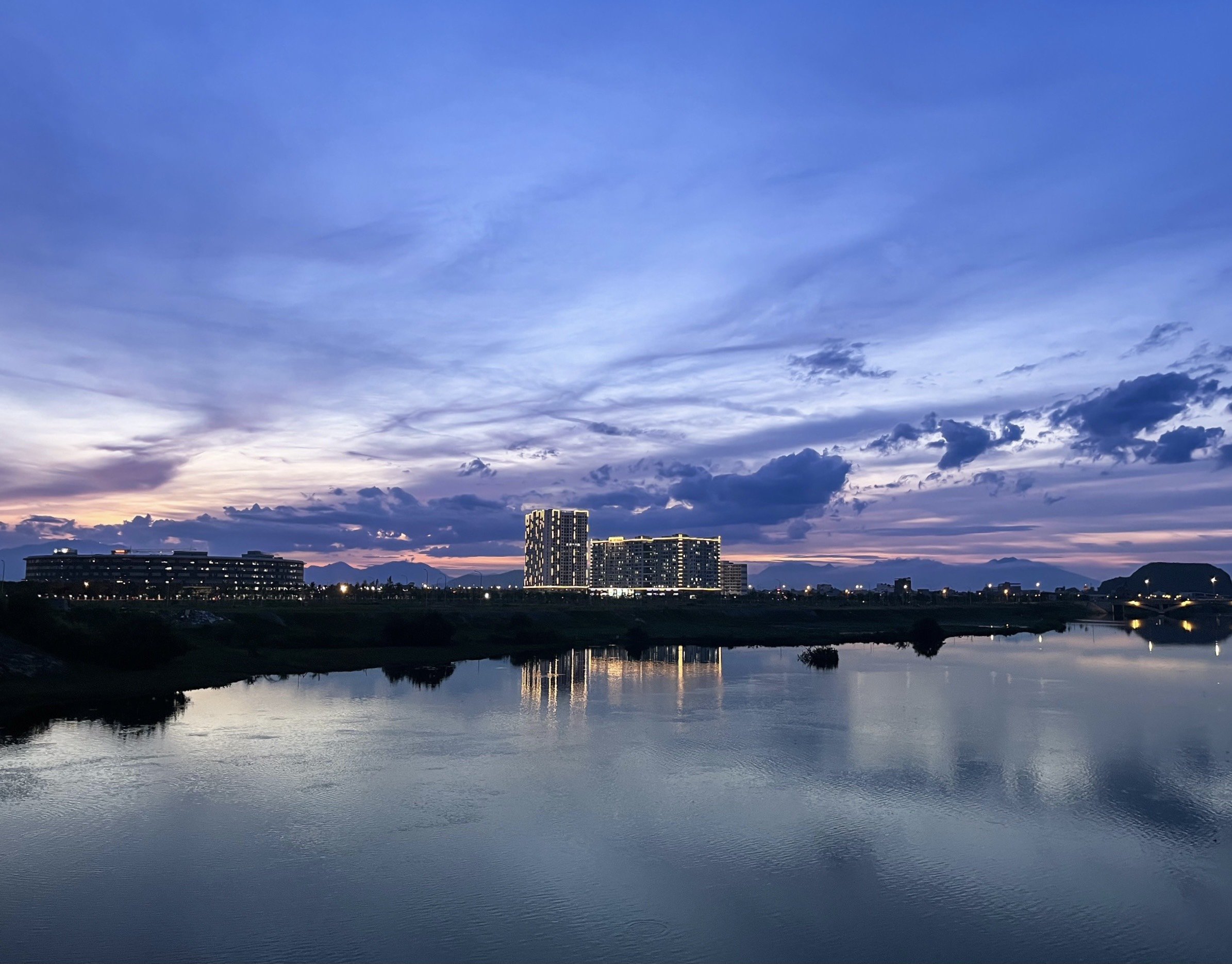 Căn tầng 18 View thành phố. Tặng quà tân gia 80 triệu cho Khách hàng đặt chỗ (có hoàn lại) trước 01/07.