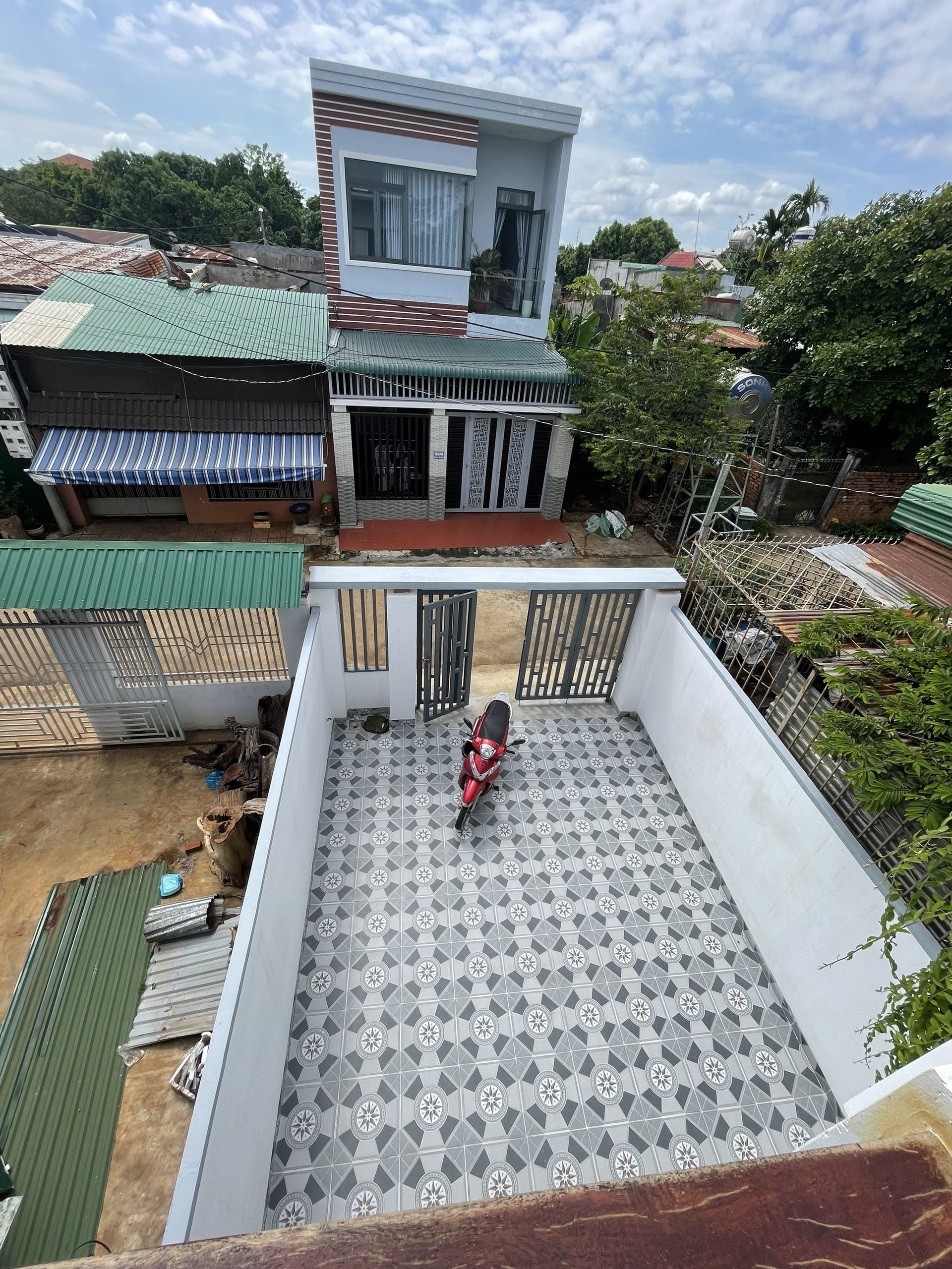 Bán nhà mới xây Tại hẻm 05 Nguyễn Thị Định Giá 2.9 Tỷ 9