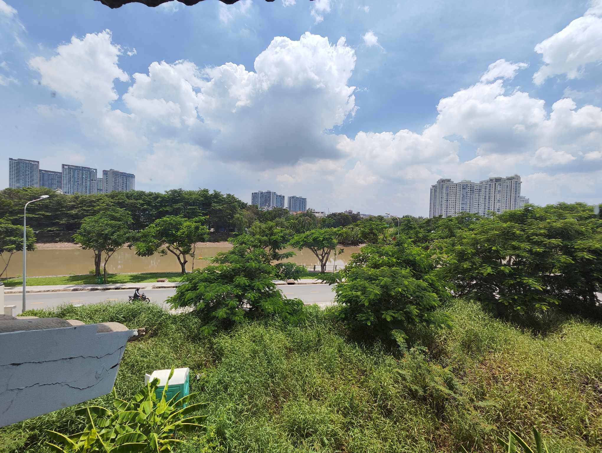 Bán biệt thự vườn KDC Văn Minh, An Phú Quận 2, 183m2, 3Lầu chỉ 32 tỷ 3