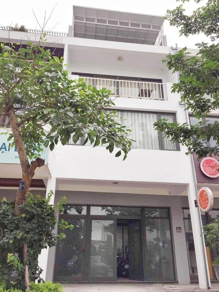 Chính chủ bán căn liền kề 4 tầng khu Little Vietnam - phố Hoàng Quốc Việt - Hùng Thắng - Hạ Long 1