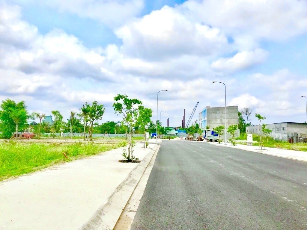 Cần bán Đất đường D1, Xã Minh Hưng, Diện tích 180m², Giá 240 Triệu