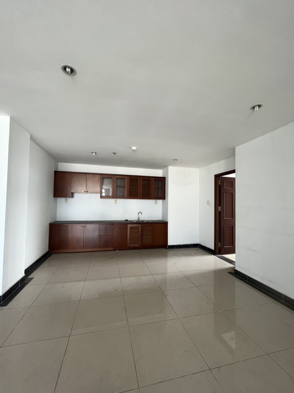 Cho thuê Căn hộ chung cư Quận 5, Hồ Chí Minh, Diện tích 150m², Giá 13 Triệu/tháng 2