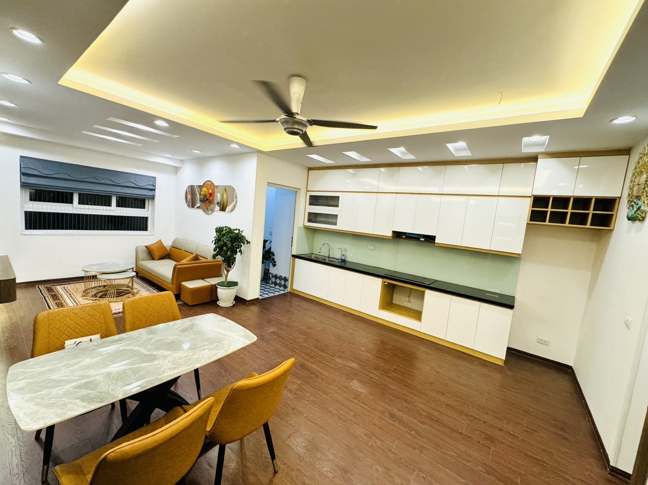 Cần bán căn hộ góc 3 ngủ, full nội thất đã được thiết kế đồng bộ tại KDT Thanh Hà Cienco 5