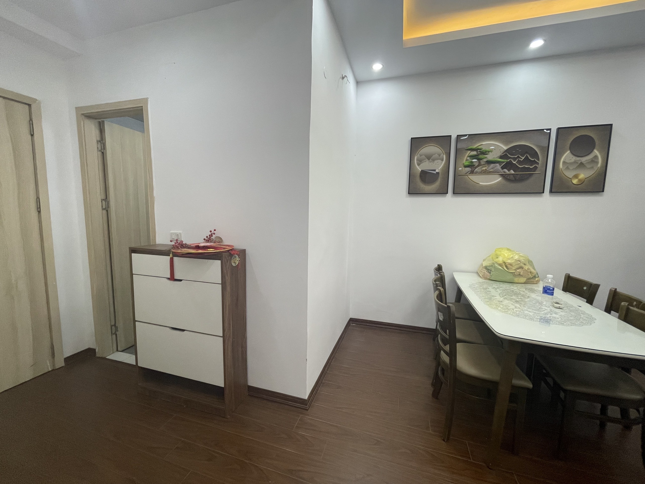 Cần bán căn hộ 70m view Hồ điều hòa, full nội thất mới tại KDT Thanh Hà Cienco 5 5