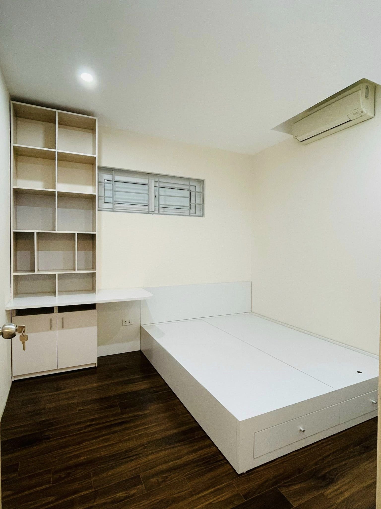 Cần bán căn hộ 2 ngủ rộng 72m, full nội thất tại KDT Thanh Hà Cienco 5 3