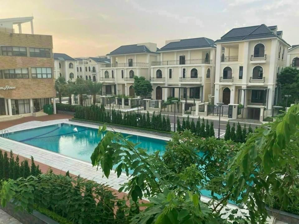 Cần bán Biệt thự dự án KĐT Tây Hồ Tây - Starlake Hà Nội, Diện tích 220m², Giá 105.000.000 Tỷ 2