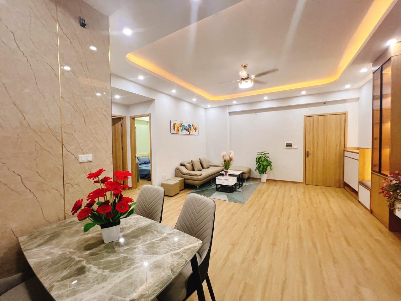 Cần bán căn hộ góc 2PN full nội thất, giá rẻ nhất tại KĐT Thanh Hà Cienco 5 2