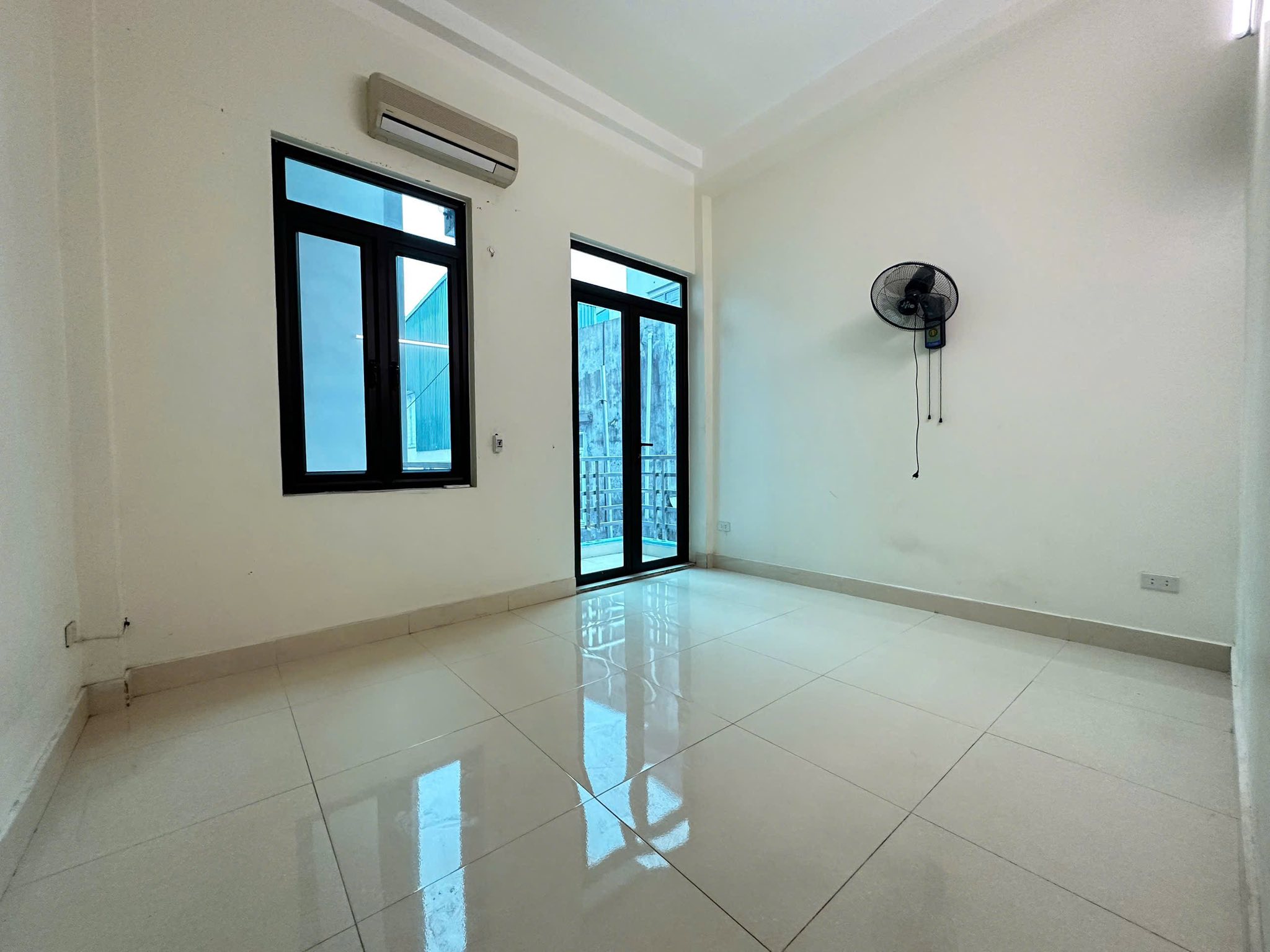 Bán nhà 3 tầng KĐT Vạn Phúc, ph Thanh Bình, TP Hải Dương, 76m2, mt 4m, 3 ngủ, 3 vs, 5.68 tỷ 7