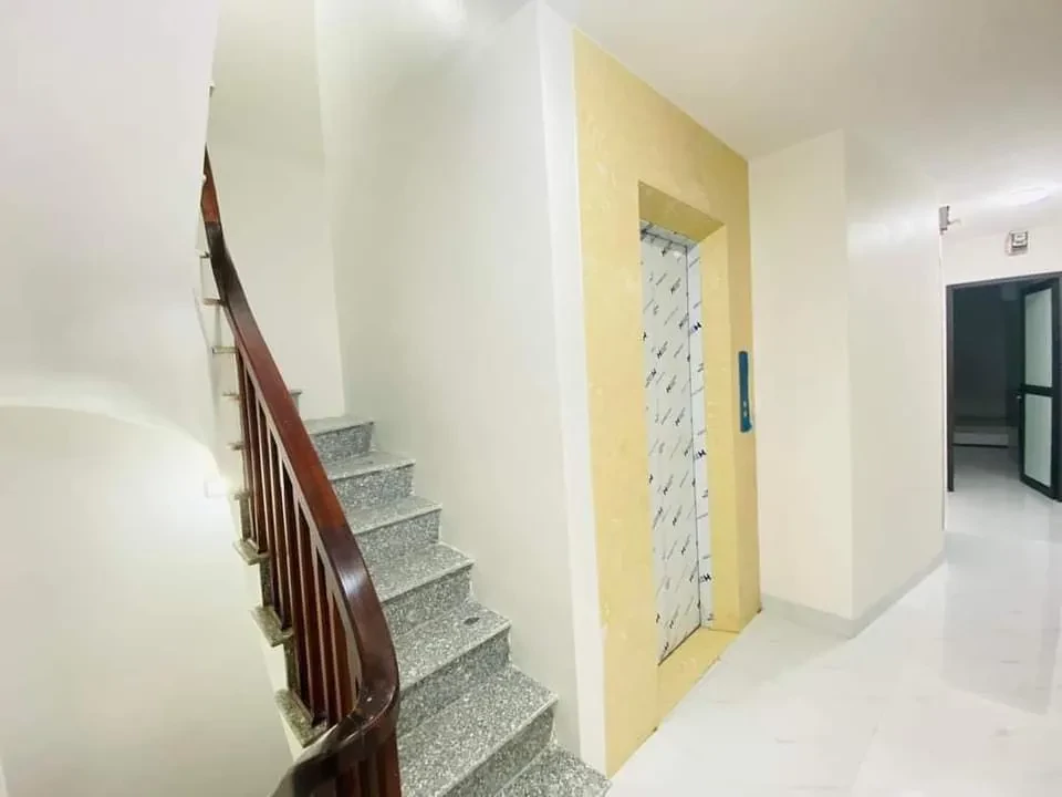 Bán Tòa CC Mi Ni Nguyễn Lương Bằng 70m2. 7 tầng. mặt tiền 5.9m. giá  14.5 tỷ Đống Đa Hà Nội 3